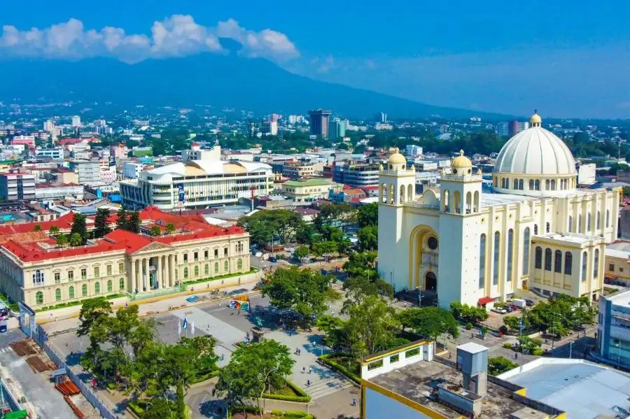 El Salvador Skyline